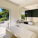 Дом отдыха House Boat Large By Interhome Сан-Теодоро