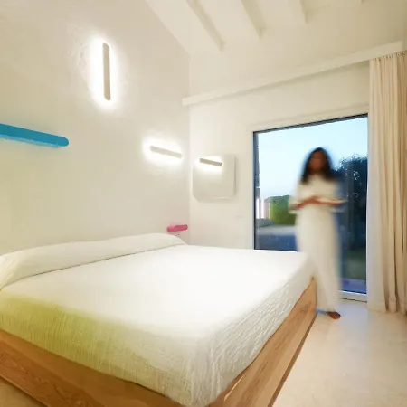 House Boat Large By Interhome בית נופש סאן תאודורו