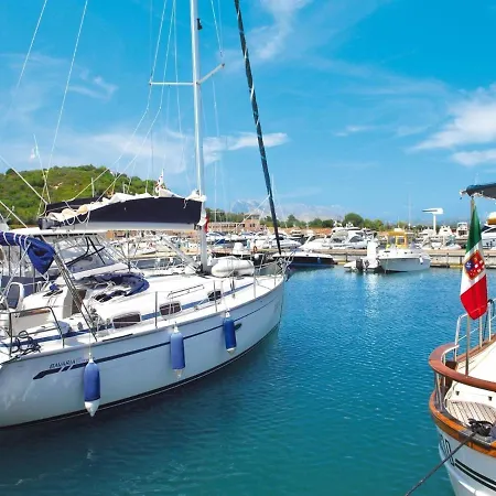 Hébergement de vacances House Boat Large By Interhome San Teodoro (Sardinia)
