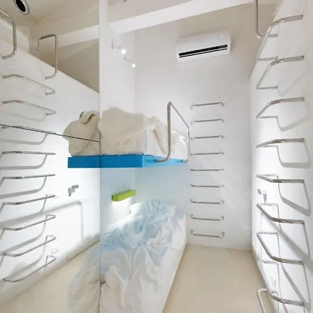 House Boat Large By Interhome Hébergement de vacances *