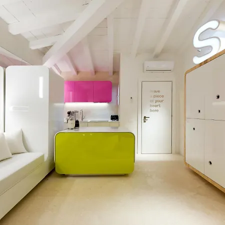 House Boat Large By Interhome Hébergement de vacances