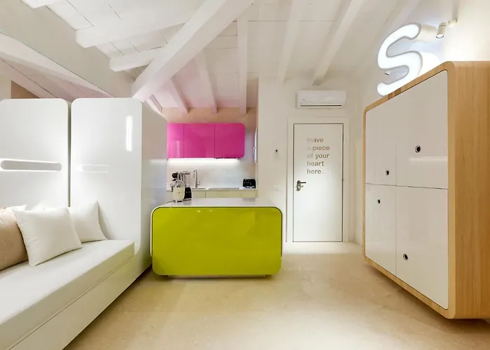 House Boat Large By Interhome Vakantiehuis